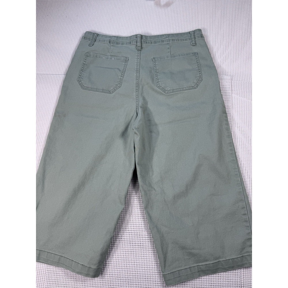 (783) D.Jeans Women Size 12 Green Stretch Denim Bermuda Shorts Capri Casual - Picture 16 of 16